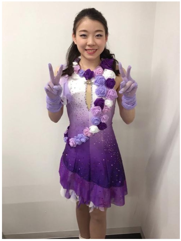 紀平梨花-2018-purple-dress-1.jpg