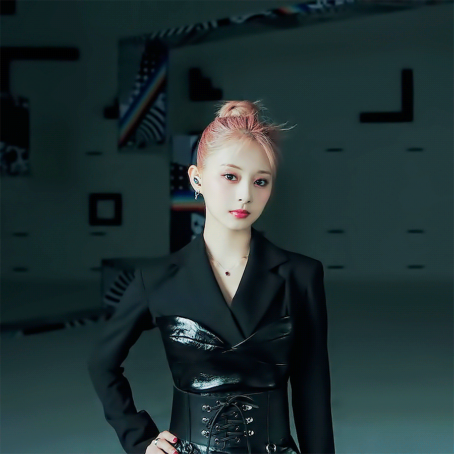 Tzuyu-Pink-Blonde-Hair-Cryptography-Black-Suit.gif