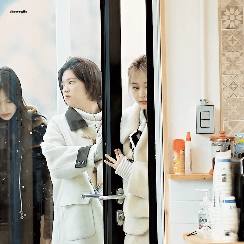 Twice girls entering the room (Tzuyu, Jeongyeon, Mina).gif